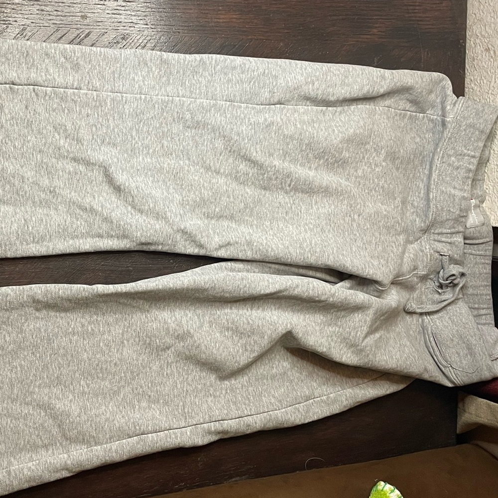 Champion wide leg low waisted sweatpants
